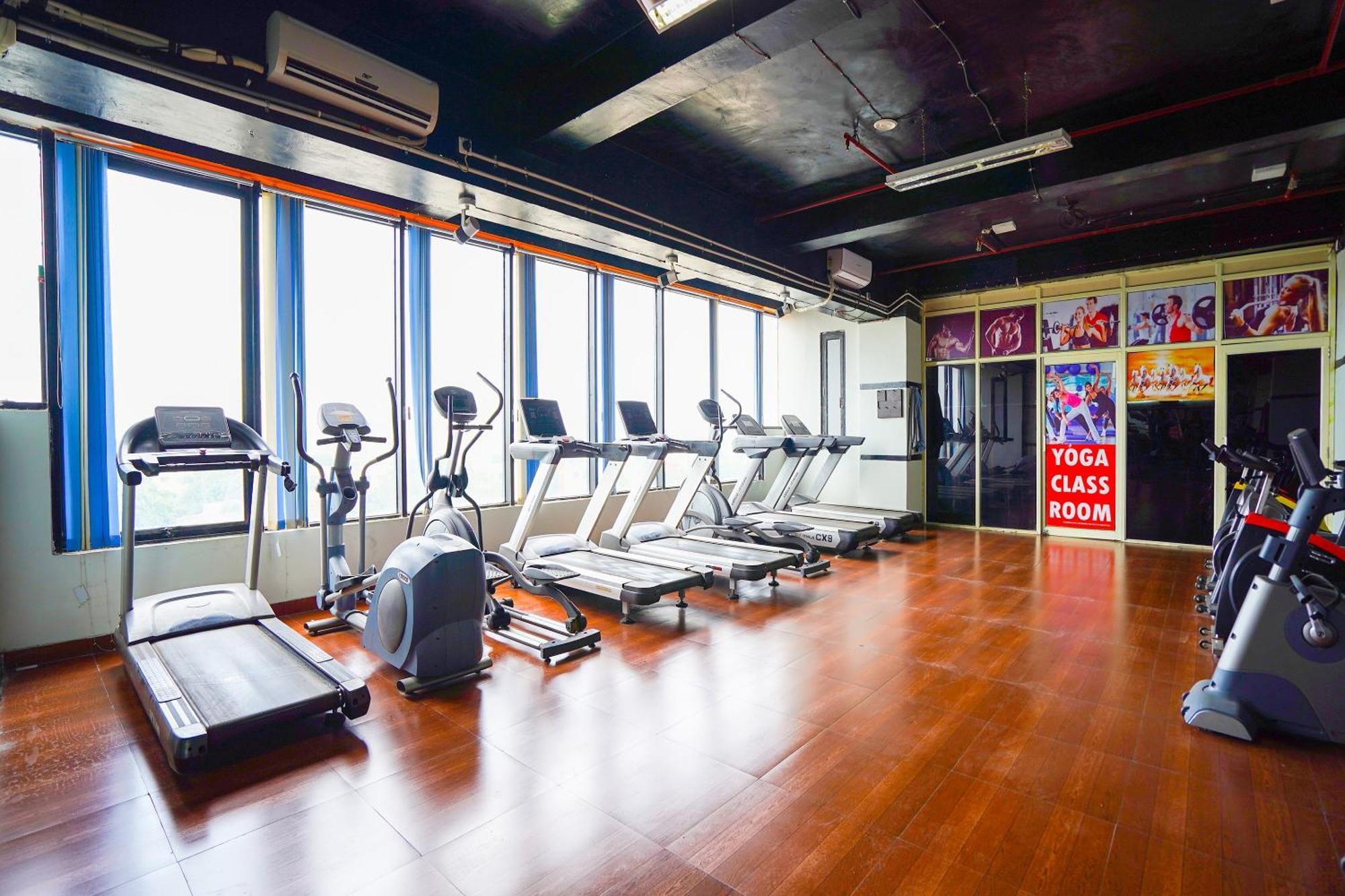 Hotel O H D Hotel Bhiwadi Exteriör bild
