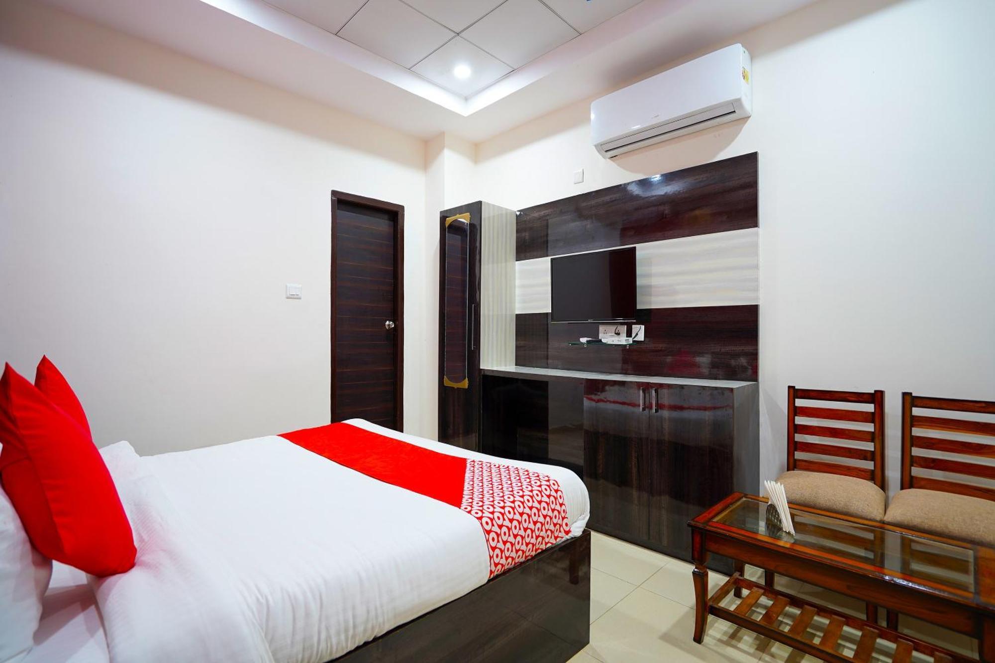 Hotel O H D Hotel Bhiwadi Exteriör bild